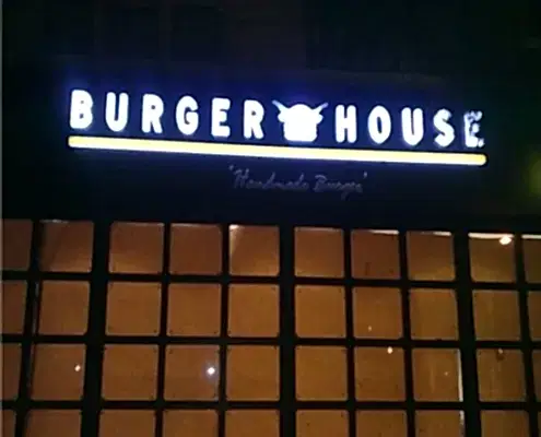 pleksi tabela - Burger House
